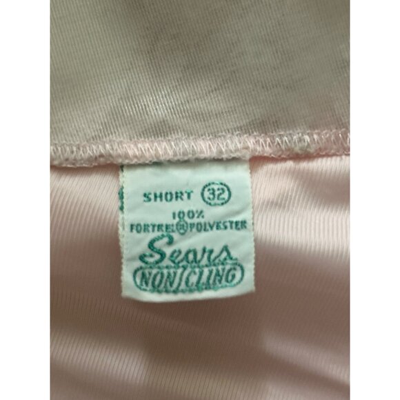 Vintage Sears Non-Cling Light Pink With Gray Lace Trim Slip, Size 32 Short - Picture 4 of 6